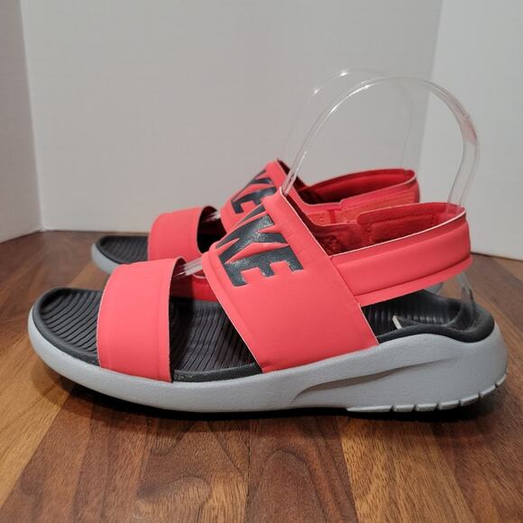 Woman's Nike Tanjun Sport Neoprene Upper Sandal Hook & Loop Ankle Strap Size 6 - Picture 5 of 9